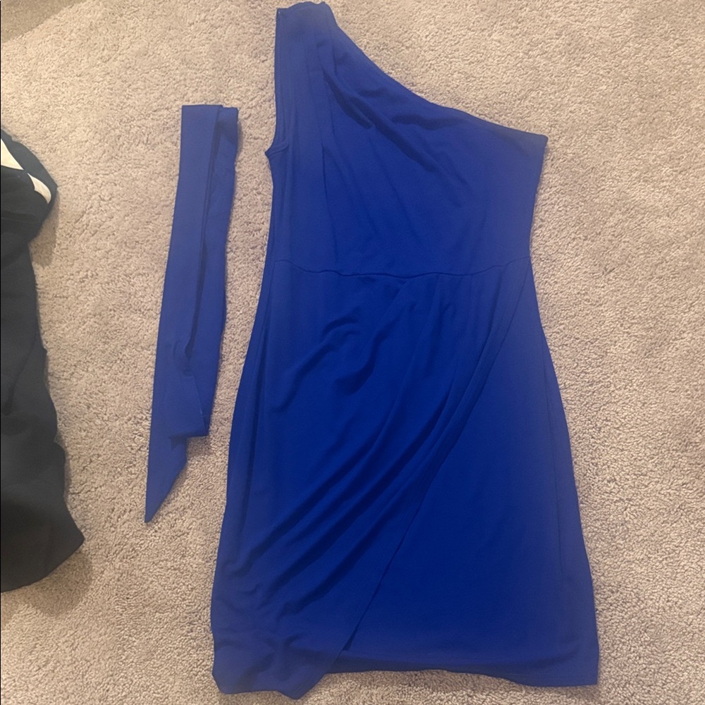 Chic One-Shoulder Blue Dress